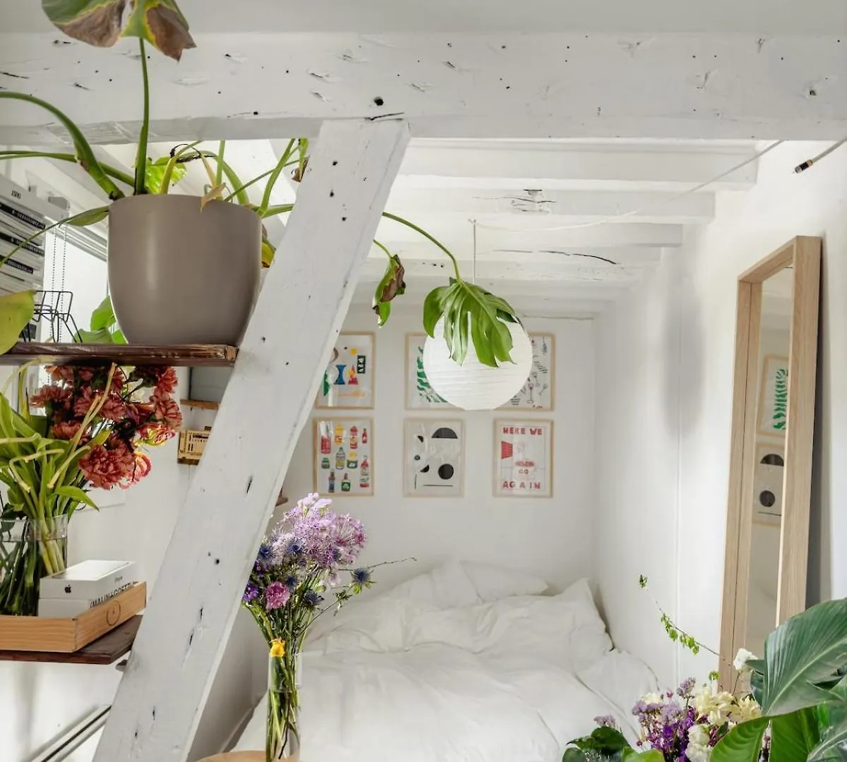 Bright And Beautiful Studio In The Heart Of Le Marais Paris